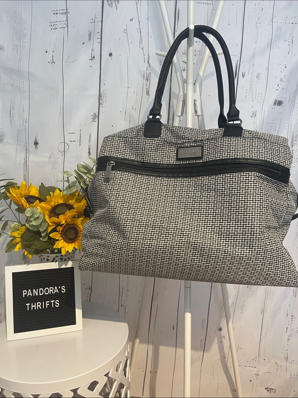 Nicole Miller Stylish Black & White Houndstooth Tote Bag Preowned